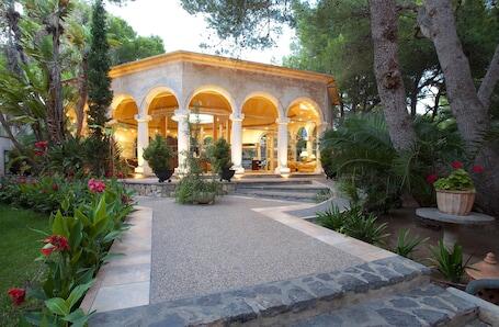 Image of Lago Garden Hotel & Spa