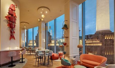 art'otel London Battersea Power Station powered by Radisson Hotels - Luxury hotel with spa, near Battersea Power Station art'otel London Battersea Power Station powered by Radisson Hotels – Luxury hotel in London, United Kingdom