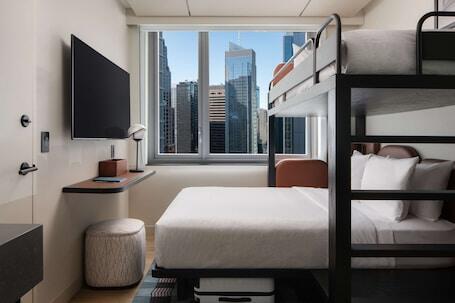 Motto By Hilton New York City Times Square - Hotel with restaurant, near Times Square Motto By Hilton New York City Times Square – Luxury hotel in New York, United States