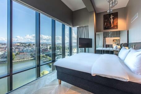 Radisson Blu Atlantic Hotel, Stavanger – Luxury hotel in Stavanger, Norway