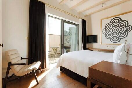 Image of DO Plaça Reial Hotel Gothic Quarter, Sonder by Marriott Bonvoy