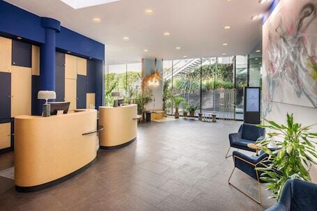 Image of Renaissance Paris Arc de Triomphe Hotel