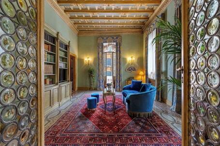 Hotel Locarno - Luxury hotel with restaurant, near Piazza del Popolo Hotel Locarno – Luxury hotel in Rome, Italy