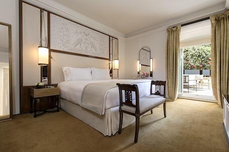 Hotel Eden - Dorchester Collection - Luxury hotel with spa, near Spanish Steps Hotel Eden - Dorchester Collection – Luxury hotel in Rome, Italy