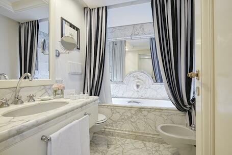 Image of Hotel Lord Byron