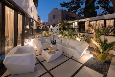 Image of Posh Residence Luxury Suites