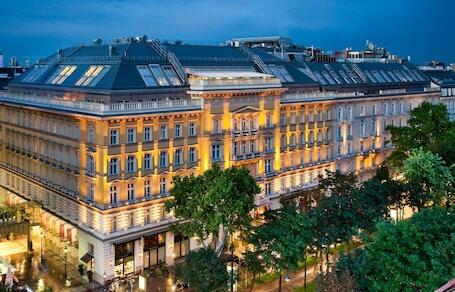 Grand Hotel Wien - Luxury hotel with full-service spa, connected to a shopping center, near Vienna State Opera
 Grand Hotel Wien – Luxury hotel in Vienna, Austria