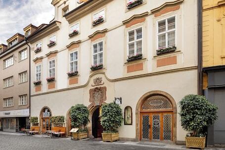 Image of Iron Gate Hotel & Suites Prague by BHG