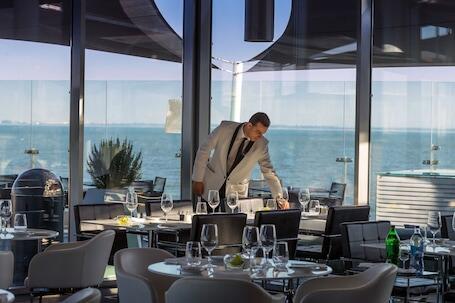 Image of Myriad by SANA Hotels