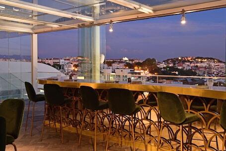 Tivoli Avenida Liberdade Lisboa – A Leading hotel of the world - Luxury hotel with spa, near Avenida da Liberdade  Tivoli Avenida Liberdade Lisboa – A Leading hotel of the world – Luxury hotel in Lisbon, Portugal