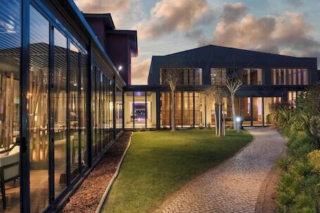 Sheraton Cascais Resort - Hotel & Residences - Luxury hotel with spa, near Guincho Beach  Sheraton Cascais Resort - Hotel & Residences – Luxury hotel in Cascais, Portugal