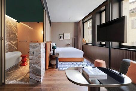 Casa Brera, a Luxury Collection Hotel, Milan - Luxury hotel with 4 restaurants, near Teatro alla Scala Casa Brera, a Luxury Collection Hotel, Milan – Luxury hotel in Milan, Italy