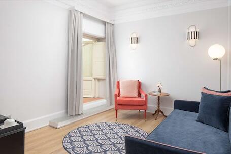 Image of Anglo American Hotel Florence, Curio Collection by Hilton