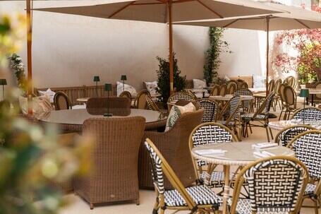 Vmaison Brera Milano - Luxury hotel with restaurant, near Piazza del Duomo Vmaison Brera Milano – Luxury hotel in Milan, Italy