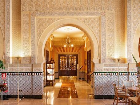 Alhambra Palace Hotel - Luxury hotel with restaurant, near Alhambra Alhambra Palace Hotel – Luxury hotel in Granada, Spain