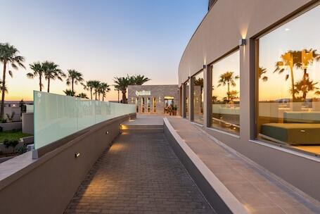 Image of Solimar Aquamarine Resort