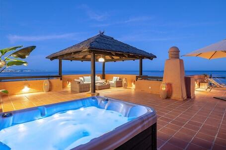 Kempinski Hotel Bahía - Luxury hotel with full-service spa, connected to a shopping center, near Estepona Beach Kempinski Hotel Bahía – Luxury hotel in Estepona, Spain