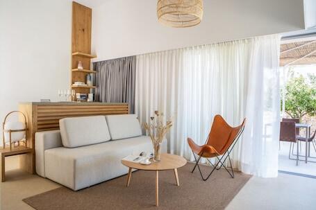 Can Jaume by Ocean Drive luxury hotel in Santa Eulalia del Rio