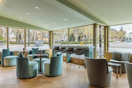 Amsterdam Marriott Hotel - Luxury hotel with restaurant, near Leidseplein Amsterdam Marriott Hotel – Luxury hotel in Amsterdam, Netherlands