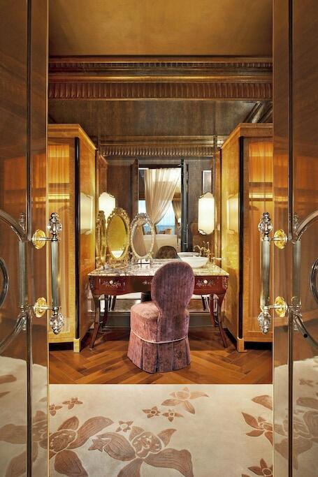 The St. Regis Singapore hotel photo in Singapore