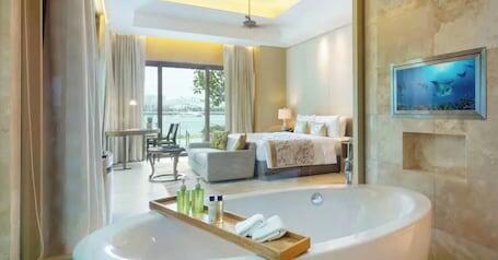 Resorts World Sentosa - Equarius Villas luxury hotel in Singapore
