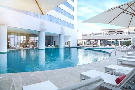 Al Jaddaf Rotana Suite Hotel - Luxury hotel with spa, near Dubai Creek Al Jaddaf Rotana Suite Hotel – Luxury hotel in Dubai, United Arab Emirates