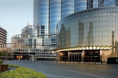Armani Hotel Dubai, Burj Khalifa - Luxury hotel with full-service spa, connected to a shopping center, near Burj Khalifa Armani Hotel Dubai, Burj Khalifa – Luxury hotel in Dubai, United Arab Emirates