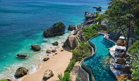AYANA Resort Bali - Luxury beachfront hotel with golf course, near Balangan Beach AYANA Resort Bali – Luxury hotel in Jimbaran, Indonesia