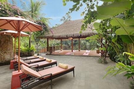 Image of SereS Springs Resort & Spa Singakerta