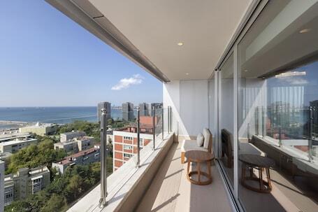 Image of Titanic Port Bakirkoy