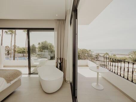 Image of Comfy Studios Hotel