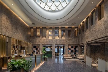 Hilton Turin Centre - Luxury hotel with restaurant, near Egyptian Museum  Hilton Turin Centre – Luxury hotel in Turin, Italy