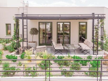 Image of Athens Capital Suites-Mgallery Collection