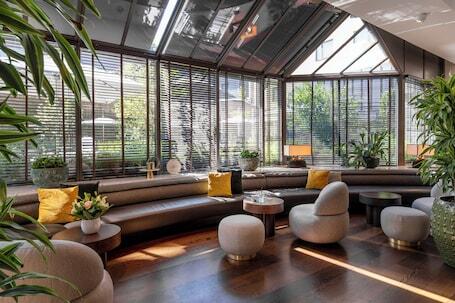 Le Louise Hotel Brussels - MGallery - Luxury hotel with restaurant, near Avenue Louise  Le Louise Hotel Brussels - MGallery – Luxury hotel in Brussels, Belgium