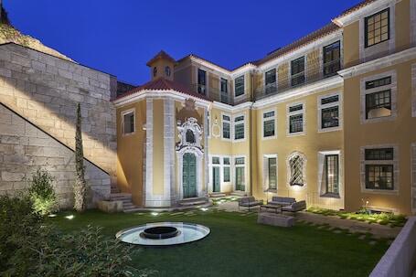 PortoBay Flores - Luxury hotel with spa, near Porto Historic Center  PortoBay Flores – Luxury hotel in Porto, Portugal