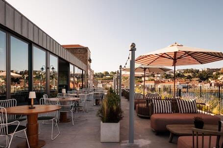The Rebello Hotel & Spa - Luxury hotel with 2 bars/lounges, near Porto Historic Center  The Rebello Hotel & Spa – Luxury hotel in Vila Nova de Gaia, Portugal