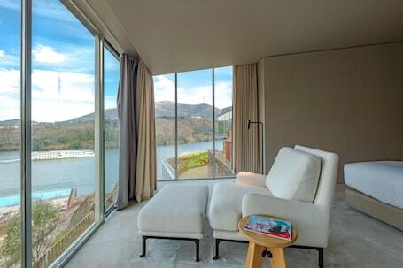 Image of Octant Douro