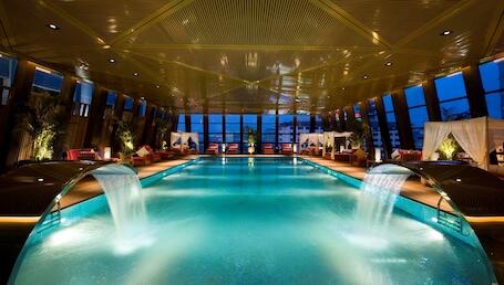 Hilton Beijing Wangfujing - Luxury hotel with indoor pool, connected to a shopping center, near Wangfujing Street
 Hilton Beijing Wangfujing – Luxury hotel in Beijing, China