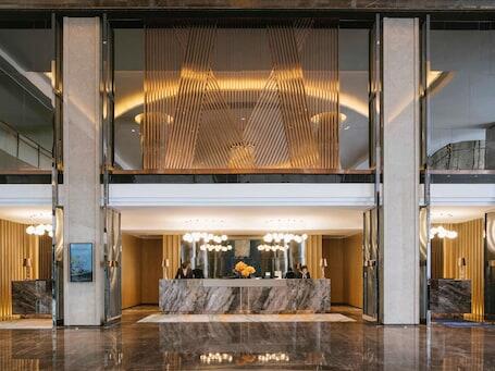 Pullman Shanghai Qingpu Excellence - Luxury Shanghai hotel with indoor pool, connected to a shopping center Pullman Shanghai Qingpu Excellence – Luxury hotel in Shanghai, China