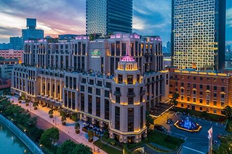 Bellagio by MGM Shanghai - Luxury hotel with 4 restaurants, near Zhapu Road  Bellagio by MGM Shanghai – Luxury hotel in Shanghai, China