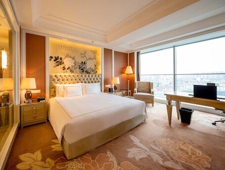 Tonino Lamborghini Hotel Kunshan City Center - Luxury hotel in Suzhou with indoor pool and restaurant  Tonino Lamborghini Hotel Kunshan City Center – Luxury hotel in Suzhou, China