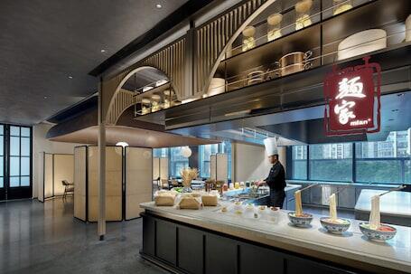 Image of HUALUXE Shenzhen Bao'an by IHG