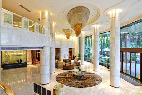 Dayhello International Hotel - Luxury Shenzhen hotel with 2 outdoor pools, connected to a shopping center Dayhello International Hotel – Luxury hotel in Shenzhen, China