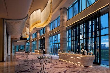 JW Marriott Hotel Shenzhen Bao'an - Luxury hotel with full-service spa, connected to a shopping center, near OH Bay
 JW Marriott Hotel Shenzhen Bao'an – Luxury hotel in Shenzhen, China