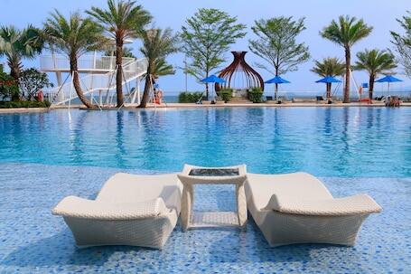 InterContinental Shenzhen Dameisha Resort by IHG - Luxury beachfront hotel with spa, near Dameisha Beach  InterContinental Shenzhen Dameisha Resort by IHG – Luxury hotel in Shenzhen, China