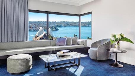 InterContinental Sydney by IHG - Bayfront hotel with 2 restaurants, near Circular Quay  InterContinental Sydney by IHG – Luxury hotel in Sydney, Australia