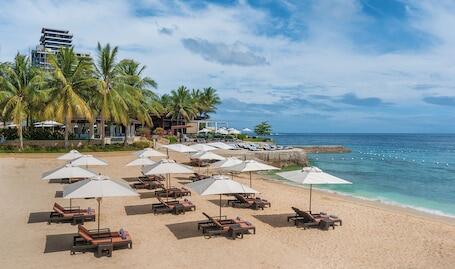 Image of Crimson Resort and Spa Mactan