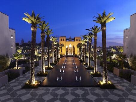 Four Seasons Resort Marrakech - Luxury hotel with 3 restaurants, near Le Grand Casino de La Mamounia  Four Seasons Resort Marrakech – Luxury hotel in Marrakech, Morocco