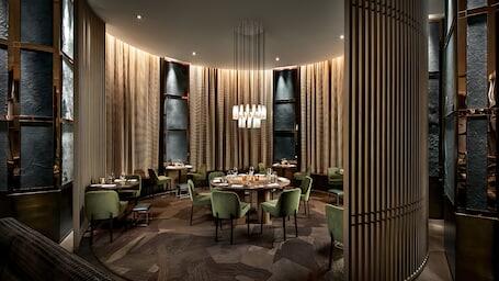 The Hazelton Hotel Toronto - Luxury hotel with spa, near University of Toronto - St. George Campus  The Hazelton Hotel Toronto – Luxury hotel in Toronto, Canada