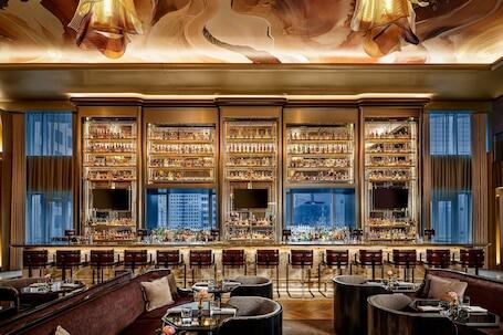 The St. Regis Toronto - Luxury hotel with spa, near Nathan Phillips Square  The St. Regis Toronto – Luxury hotel in Toronto, Canada